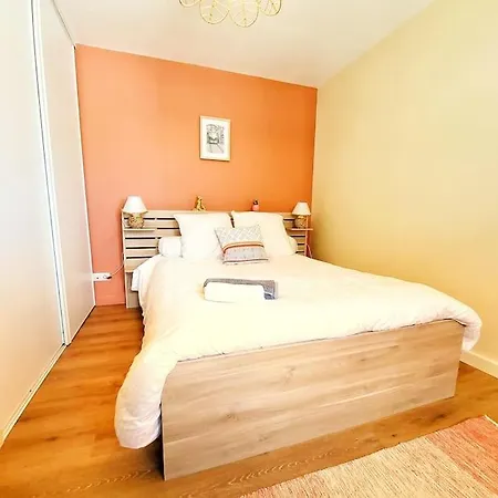 Апартаменты Le Tarbais, Centre, Parking Gratuit, Terrasse *